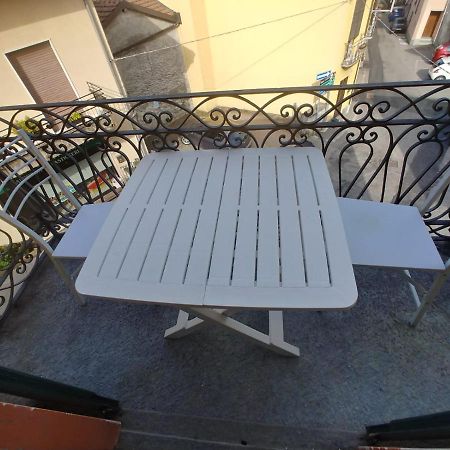 Appartamento Incantevole Ad Армено Экстерьер фото